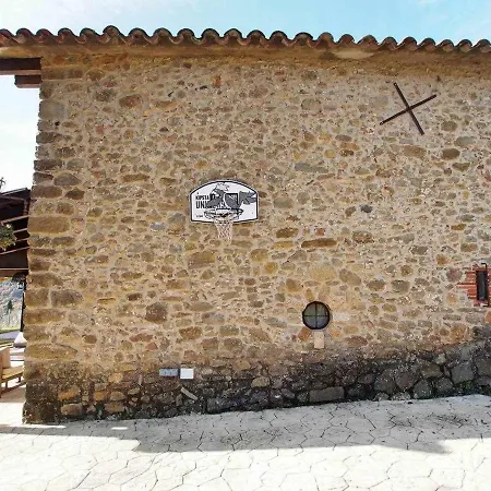 Сasa de vacaciones Masia With Pool And Beautiful Views Near *